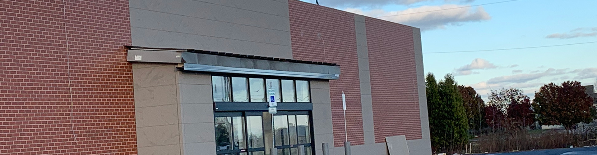 Dollar General - Nichiha Banner Image One